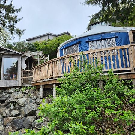 Lunar Cove Inn Charters And Tours 托菲诺 外观 照片